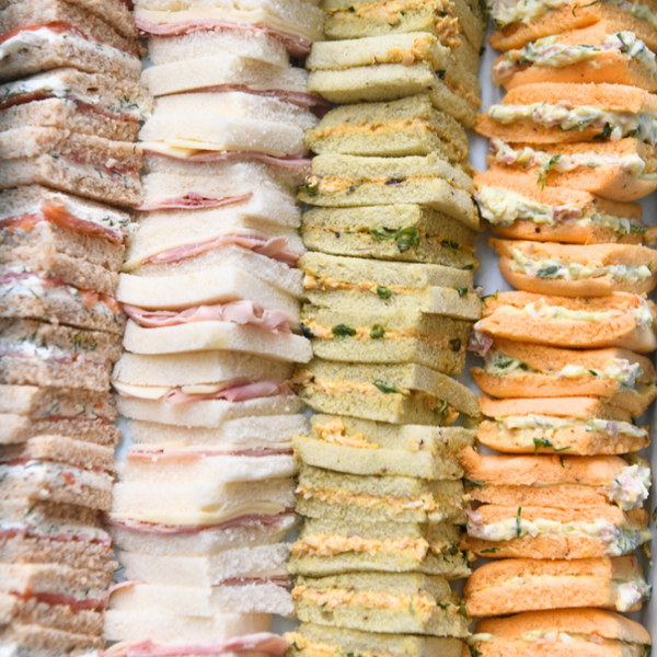 - Bandeja Mini sándwiches -