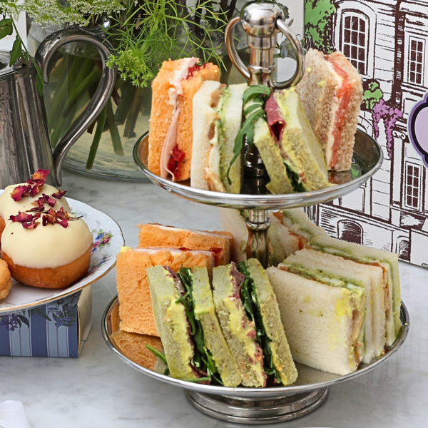 Bandeja de sándwiches dobles premium