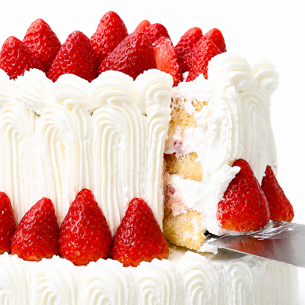 Tarta de dos pisos fresas con nata