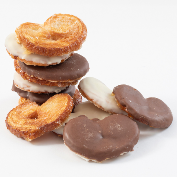 Caja Regalo de Flores y Dulces