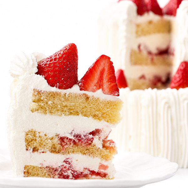 Tarta de dos pisos fresas con nata