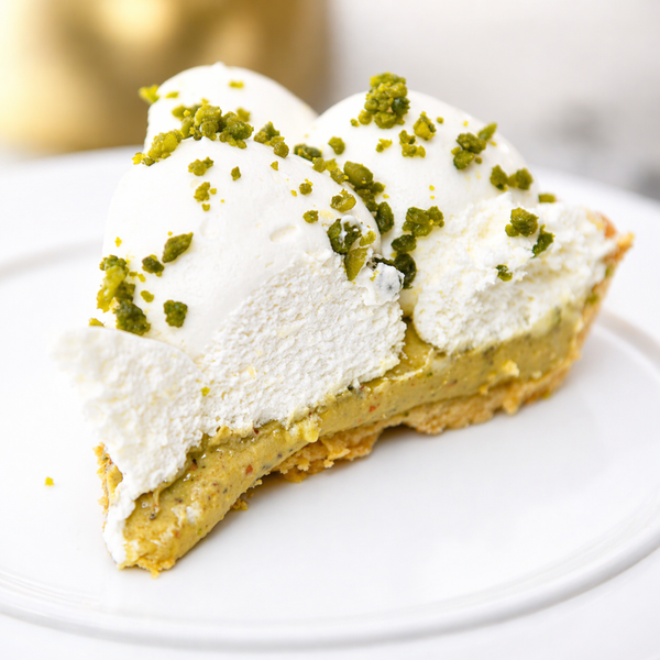 Tarta de pistacho y chocolate blanco